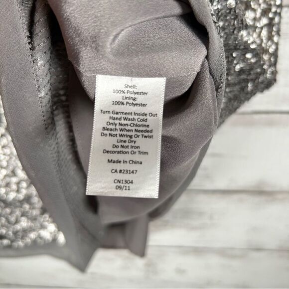 Talbots Silver Gray Gunmetal Bling Holiday Sequin V-Neck Cami Tank Sz 16WP - Picture 8 of 8